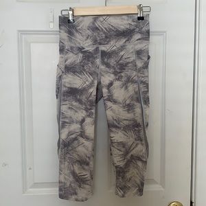 Lululemon Fast & Free Crop 19” Tropical